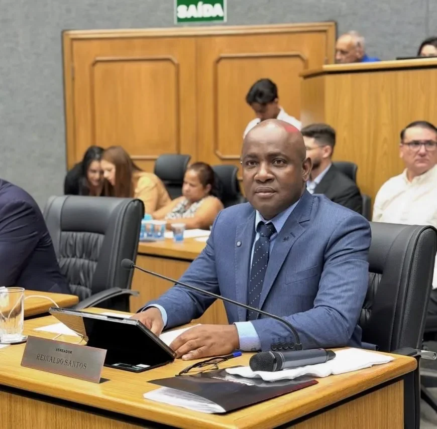 Reinaldo Santos solicita construção de praça no bairro Ipês, em Cajamar Vereador sugere a construção de um espaço público de lazer na Avenida das Avencas, na altura do número 600