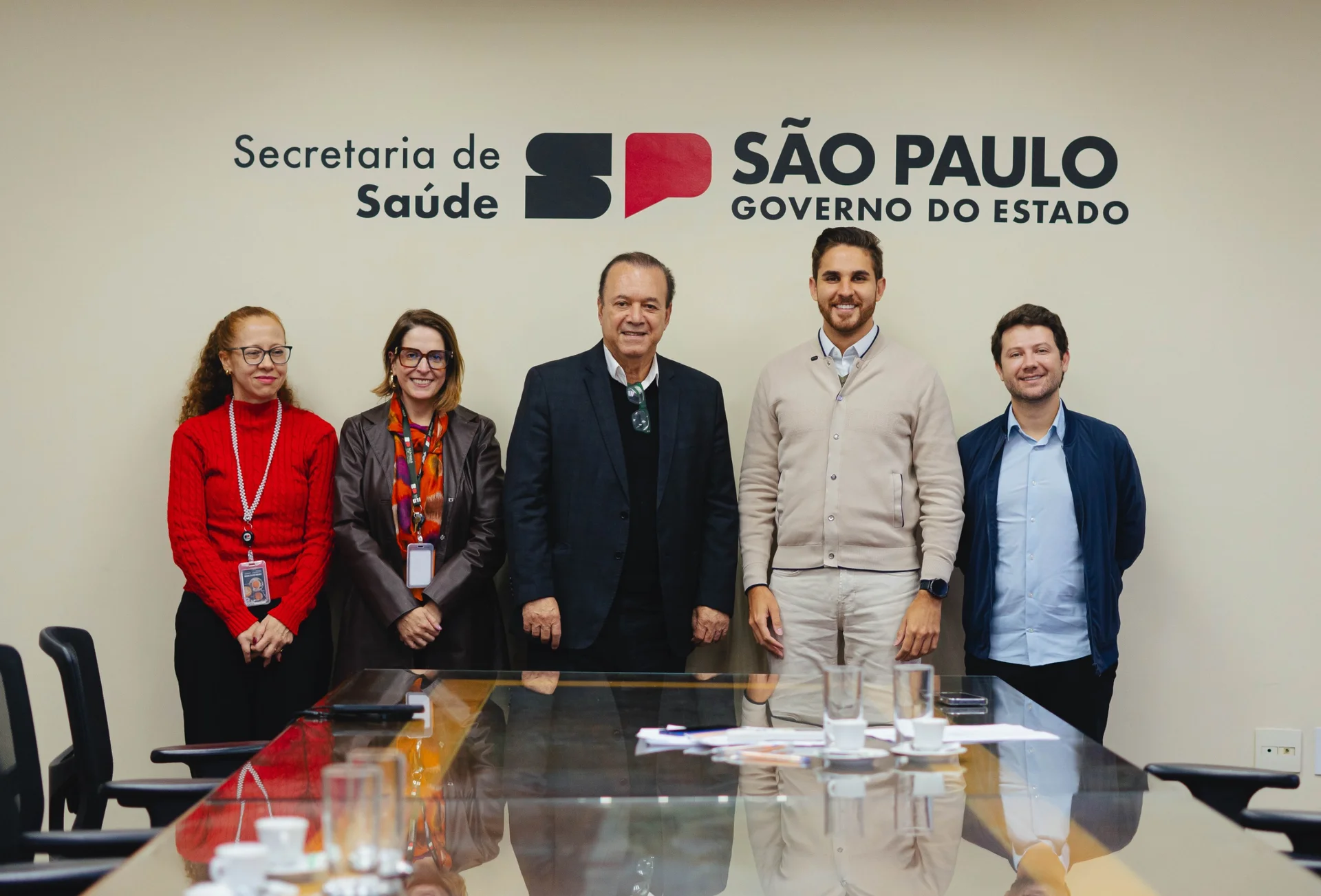 Cajamar terá entrega de medicamentos de alto custo*  Pacientes poderão realizar cadastro e retirar os medicamentos nas farmácias municipais, sem necessidade de deslocamento para Franco da Rocha_