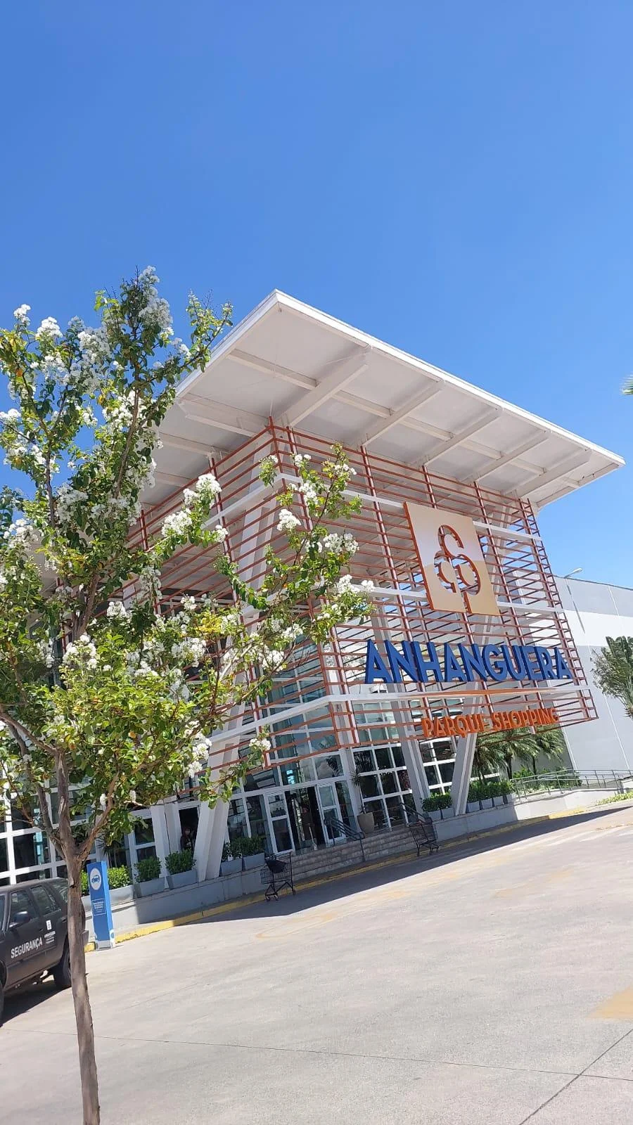 Supergirl estreia nesta quinta-feira (18) nas salas do Grupo Cine do Anhanguera Parque Shopping
