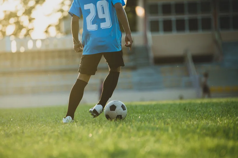 O que um profissional de educação física enxerga em uma partida de futebol que a maioria dos torcedores não percebe?